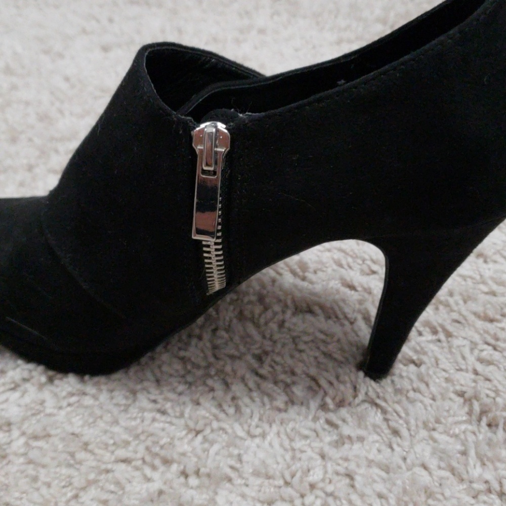 Shootied - Picture 4 of 4